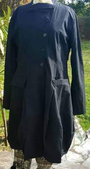 AZIZI Mantel