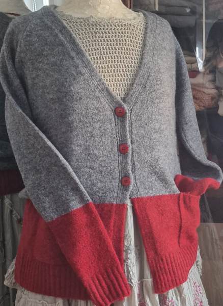 Neirami Strickjacke